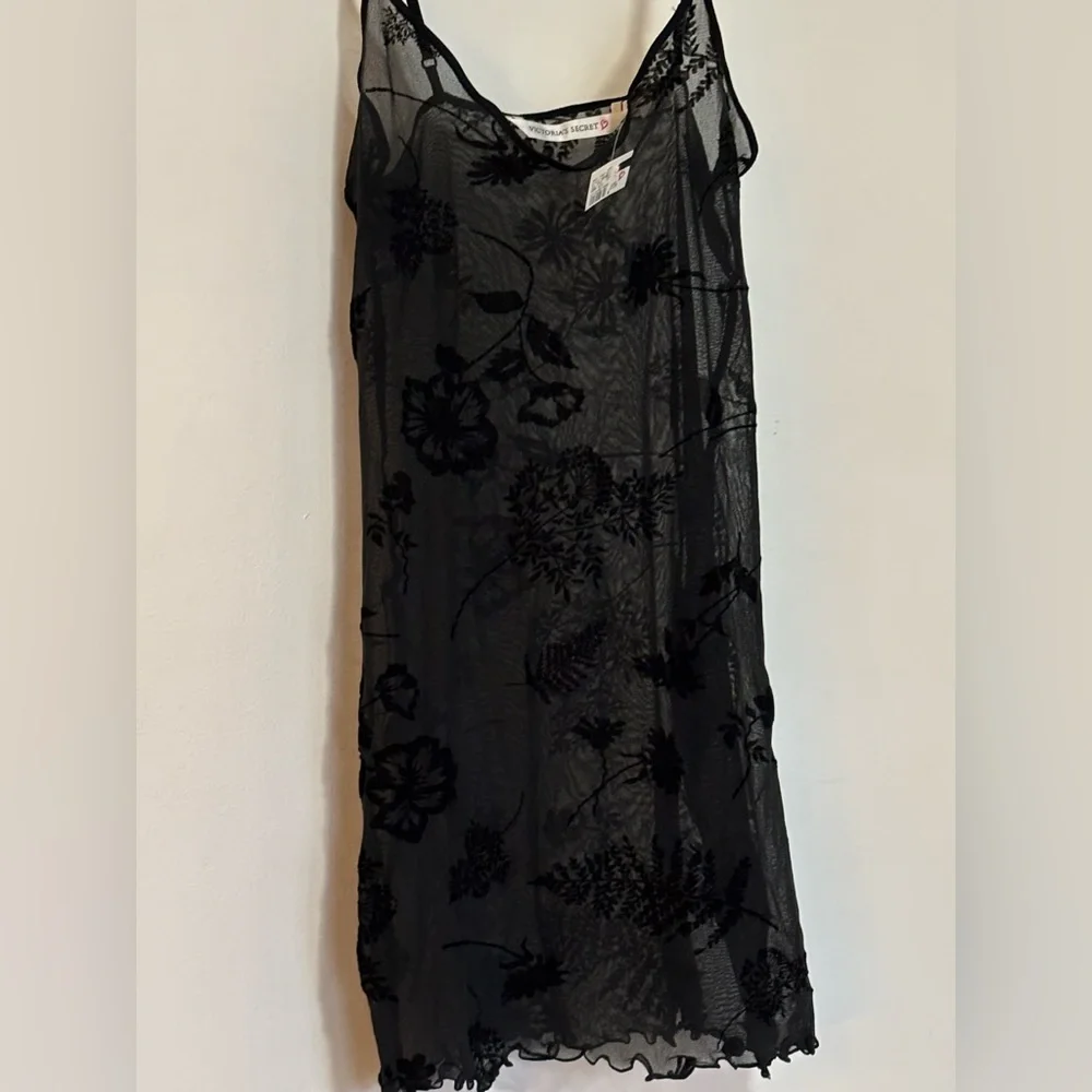 NWT Victoria's Secret Black Lace Floral lingerie
